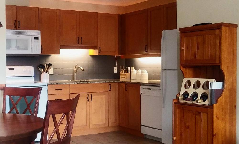 Kitchen1.jpg